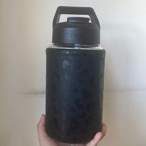 HydroJug Black Leopard Glass Bottle